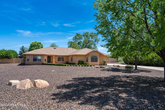920 Heather Ln, Chino Valley, AZ 86323 - view of front facade with stucco siding