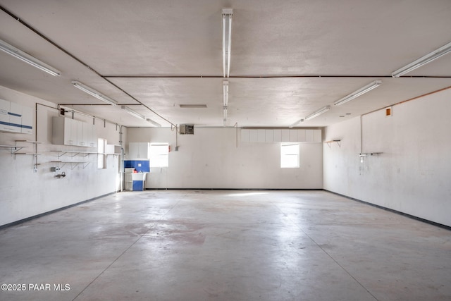 920 Heather Ln, Chino Valley, AZ 86323 - view of garage