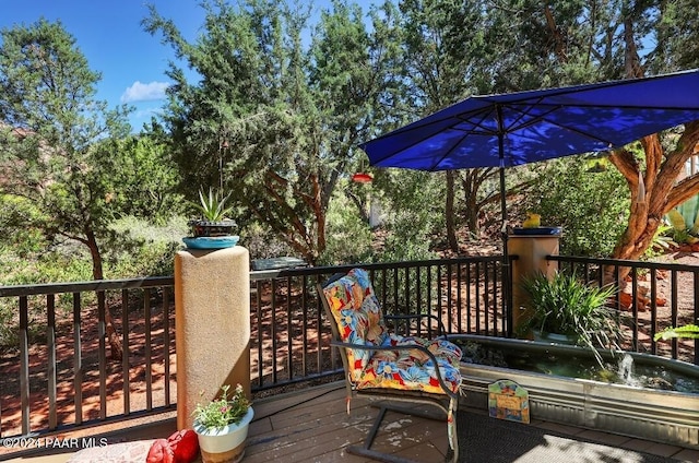 view of wooden deck