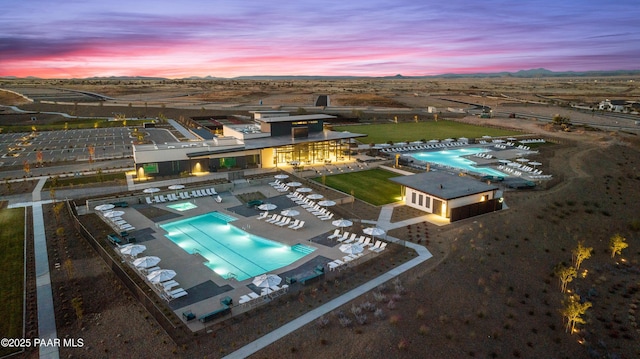 view of aerial view at dusk