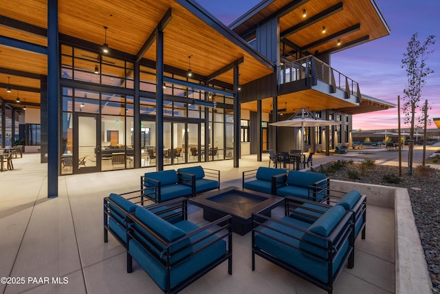 exterior space with outdoor lounge area