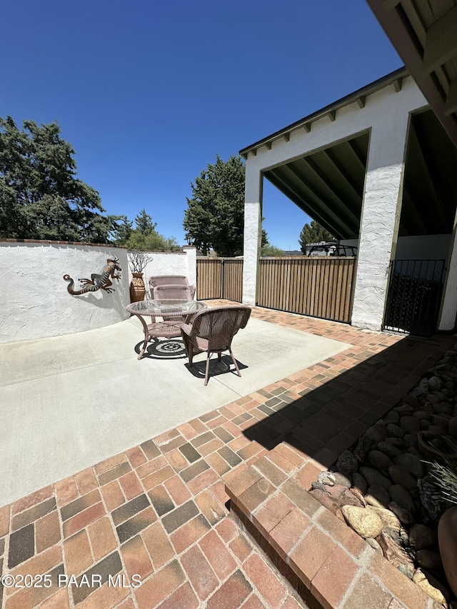 13502 S Burton Rd, Mayer, AZ 86333 - view of patio
