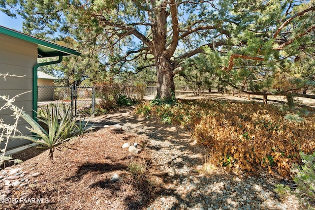 3040 Hozoni Rd, Prescott, AZ 86305 - view of yard with fence