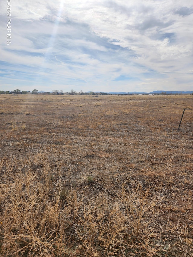 000 Champagne Ln, Paulden, AZ 86334