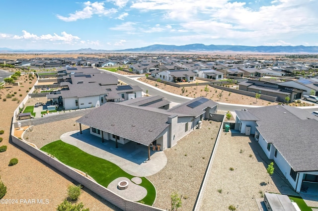 bird's eye view featuring a mountain view