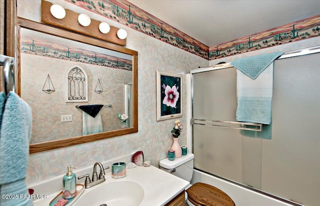 435 Jasmine Ln, Prescott, AZ 86301 - full bathroom featuring toilet, wallpapered walls, enclosed tub / shower combo, and vanity