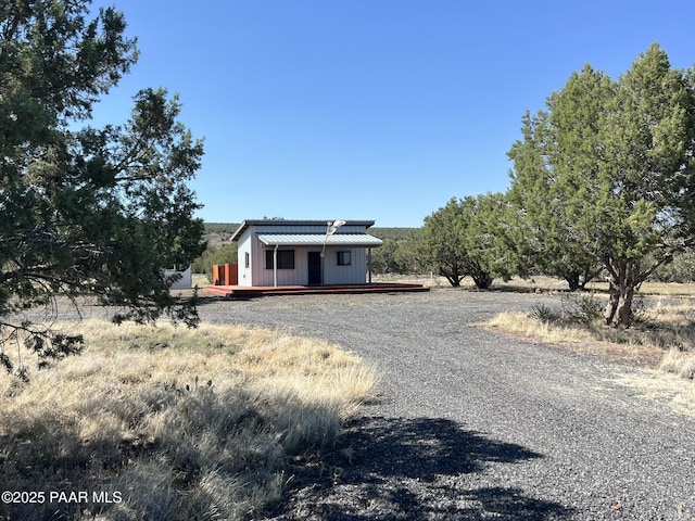 9188 W Gleed Station Rd, Ash Fork, AZ 86320 - photo 2