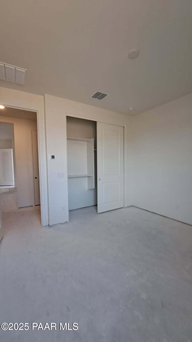 2485 Dillon Blvd, Chino Valley, AZ 86323 - unfurnished bedroom with visible vents and a closet