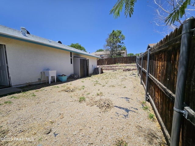5050 N Saddleback Dr, Prescott Valley, AZ 86314 - fenced backyard featuring a sink
