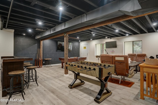 1070 Quiet Pines Ln, Prescott, AZ 86303 - recreation room with a dry bar, light wood finished floors, billiards, and concrete block wall