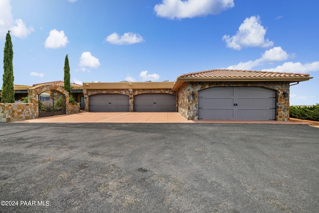 12390 E Triple T Ln, Prescott Valley, AZ 86315 - view of front of house