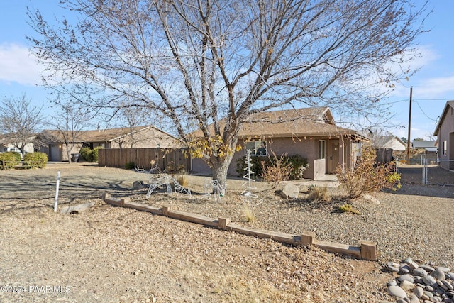 view of front of house