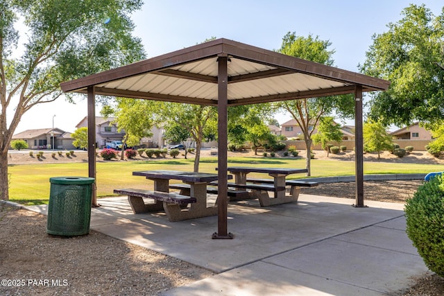 3713 W Nancy Ln, Phoenix, AZ 85041 - view of home's community with a yard and a residential view