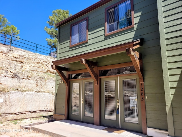 view of exterior entry