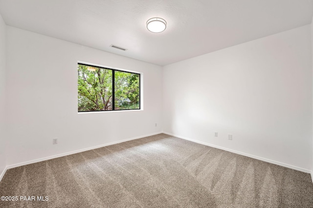 1242 N Oxbow Dr, Dewey-Humboldt, AZ 86327 - unfurnished room with carpet and baseboards