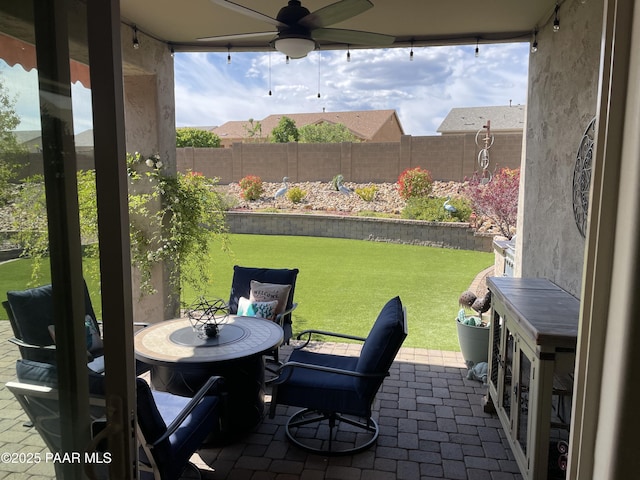 6175 Greer Ln, Prescott Valley, AZ 86314 - view of patio featuring ceiling fan and a fenced backyard