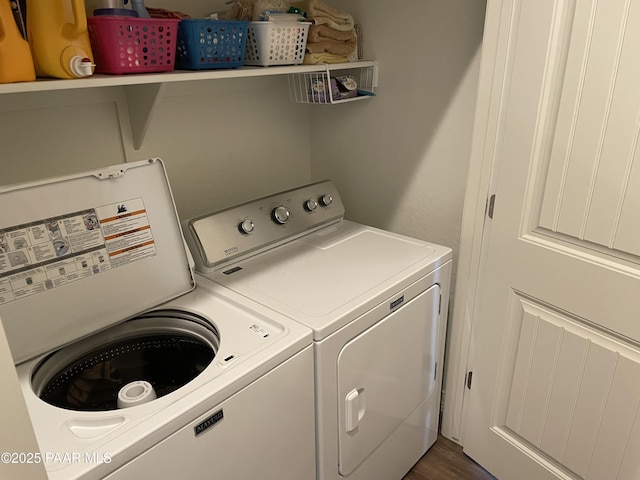 6175 Greer Ln, Prescott Valley, AZ 86314 - laundry room with independent washer and dryer