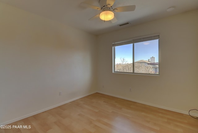 3160 Cascades Dr Unit 16H, Prescott, AZ 86301 - unfurnished room featuring light wood-style floors and a ceiling fan