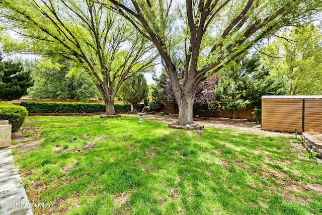 7785 E Bramble Berry Ln, Prescott Valley, AZ 86315 - view of yard with an outdoor structure and a shed