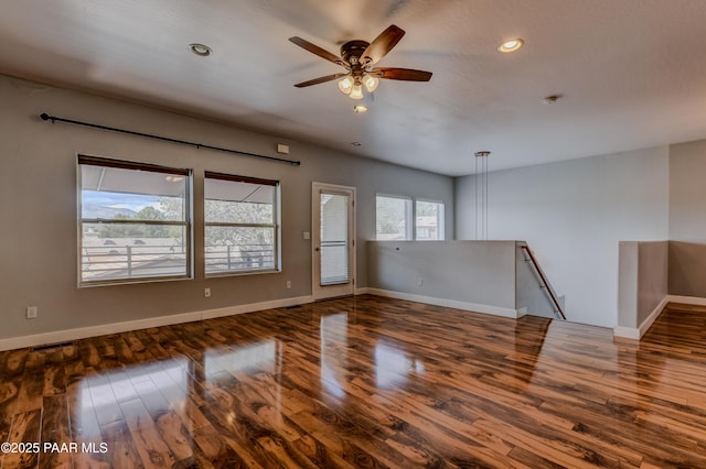 1017 N Fairway Dr, Dewey-Humboldt, AZ 86327 - unfurnished room featuring wood finished floors, baseboards, a ceiling fan, and recessed lighting