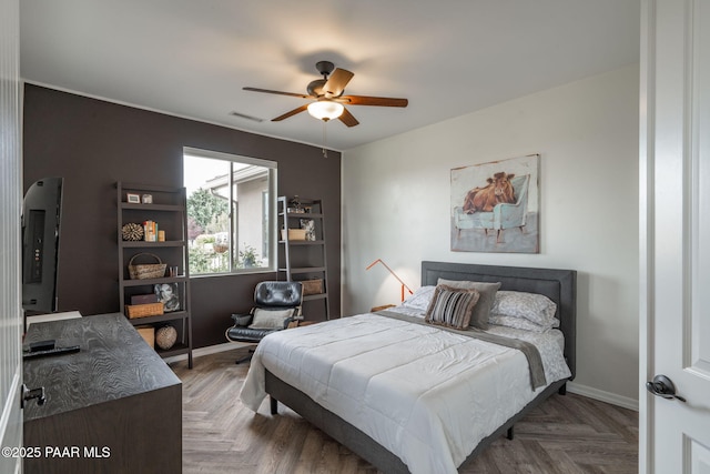 10550 E Cumberland Ct, Dewey-Humboldt, AZ 86327 - bedroom featuring visible vents, baseboards, and ceiling fan