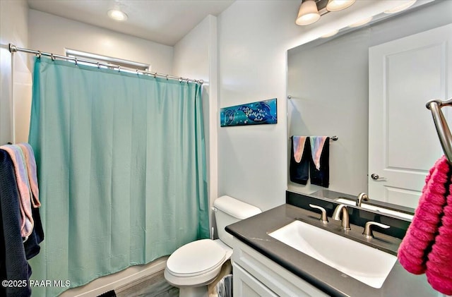 1680 Bainbridge Ln, Chino Valley, AZ 86323 - bathroom with vanity, shower / bath combination with curtain, and recessed lighting