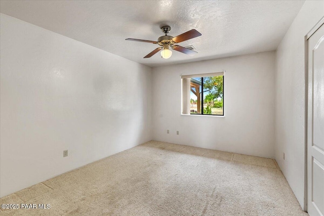 1640 W Grasshopper Ln, Chino Valley, AZ 86323 - carpeted spare room featuring ceiling fan and a textured ceiling