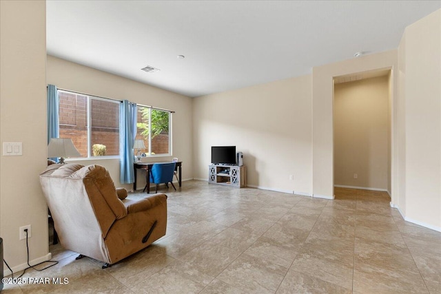 13058 E Acosta St, Dewey-Humboldt, AZ 86327 - living area featuring baseboards