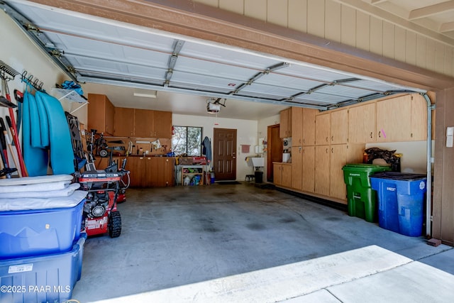 930 Ohio St, Prescott, AZ 86303 - garage with a garage door opener
