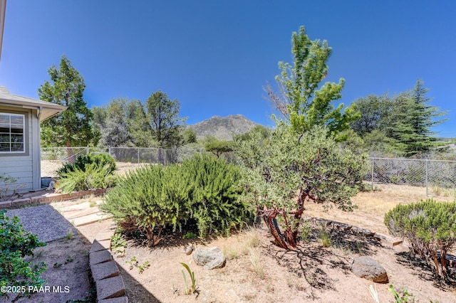 2785 W Bard Ranch Rd, Prescott, AZ 86305 - view of yard with a mountain view