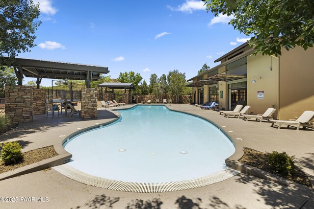 1109 N Half Hitch Rd, Prescott Valley, AZ 86314 - community pool featuring a patio