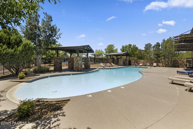 1109 N Half Hitch Rd, Prescott Valley, AZ 86314 - community pool with a gazebo and a patio