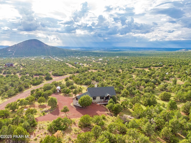 2667 N Overlook Dr, Williams, AZ 86046 - aerial view of property and surrounding area featuring a mountainous background and a heavily wooded area