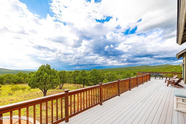 2667 N Overlook Dr, Williams, AZ 86046 - view of wooden terrace