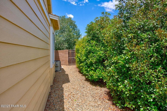 7461 N Windy Walk Way, Prescott Valley, AZ 86315 - view of yard