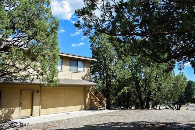 view of front of home featuring a garage