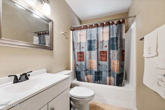 3050 Smokey Rd Unit 20D, Prescott, AZ 86301 - full bathroom featuring vanity, shower / bath combination with curtain, and tile patterned floors