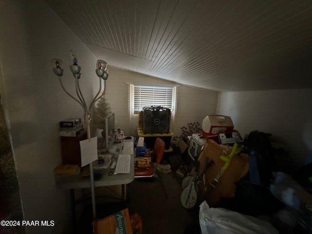 22660 W Old Highway 66, Seligman, AZ 86337