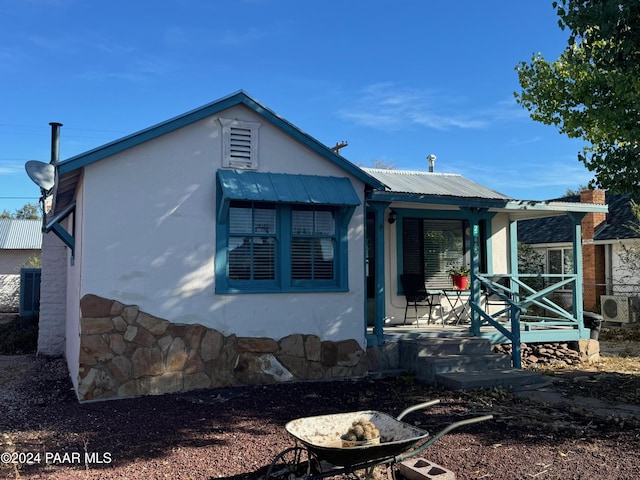 22660 W Old Highway 66, Seligman, AZ 86337