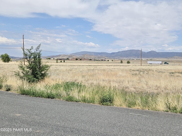 5913 N Hill Dr, Prescott Valley, AZ 86314 - photo 2