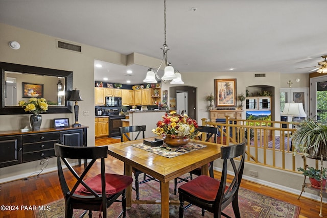 1716 Alpine Meadows Ln Unit 1105, Prescott, AZ 86303 - dining space with ceiling fan and hardwood / wood-style flooring
