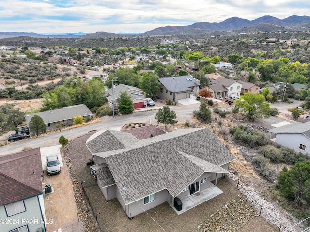 bird's eye view featuring a mountain view