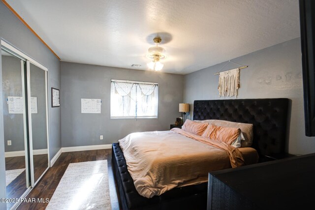 6126 N Little Papoose Dr, Prescott Valley, AZ 86314 - bedroom with dark wood-type flooring and a ceiling fan