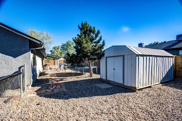 6126 N Little Papoose Dr, Prescott Valley, AZ 86314 - fenced backyard featuring a storage shed