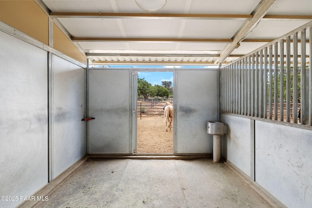 13225 N Bull Run Rd, Prescott, AZ 86305 - view of horse barn