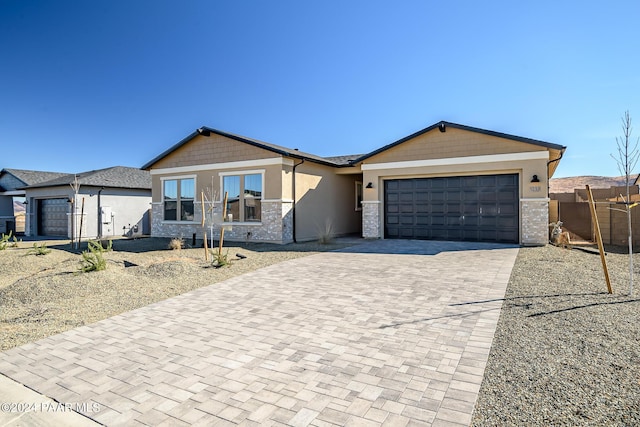 view of front facade featuring a garage