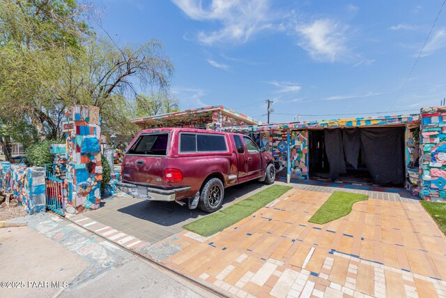 1807 N 38th Dr, Phoenix, AZ 85009 - view of yard