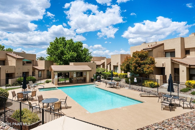 2180 Resort Way Unit S B, Prescott, AZ 86305 - community pool featuring a residential view and a patio