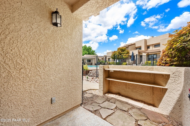 2180 Resort Way Unit S B, Prescott, AZ 86305 - view of patio featuring a residential view