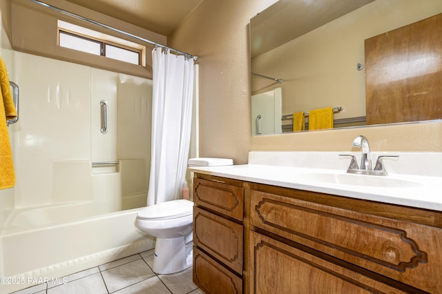 1086 N Broken Wagon Trl, Dewey-Humboldt, AZ 86327 - full bath with vanity, tile patterned floors, and shower / tub combo